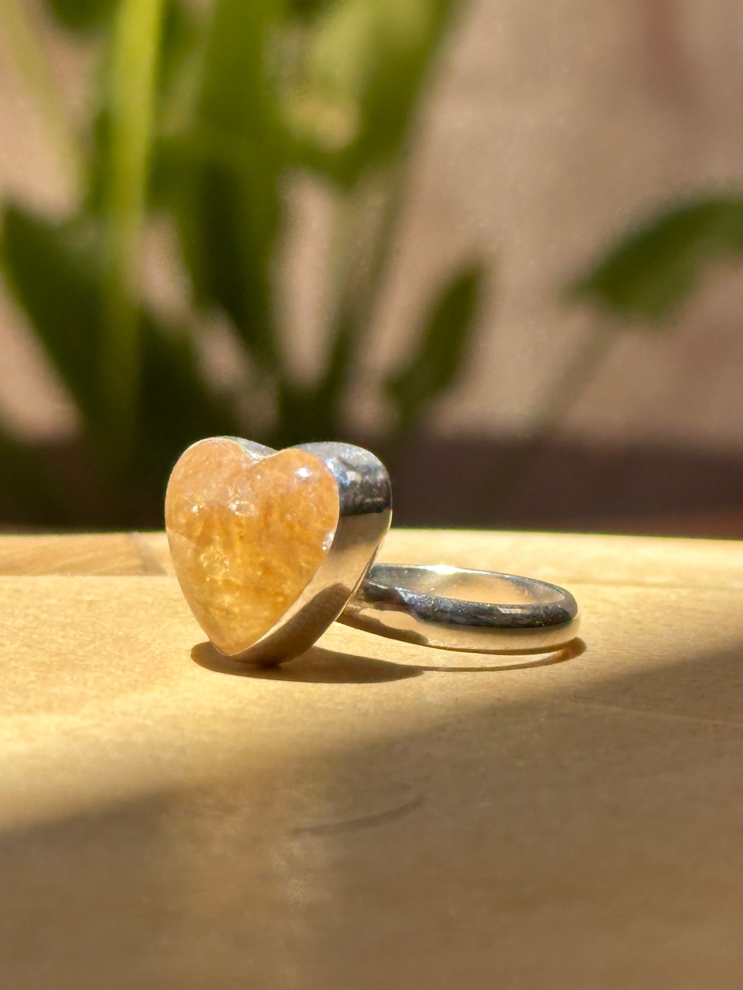 Anillo ajustable de Citrino corazón