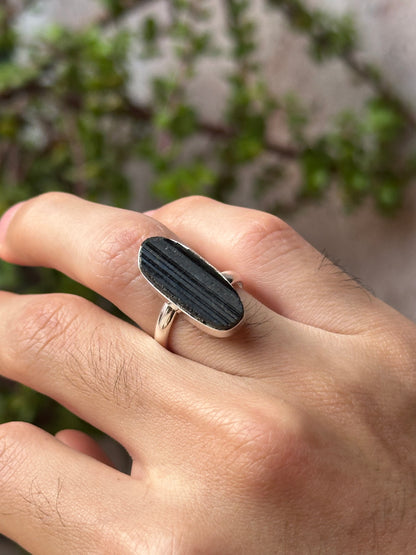 Anillo ajustable de Turmalina Negra