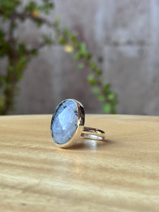 Anillo ajustable de piedra luna