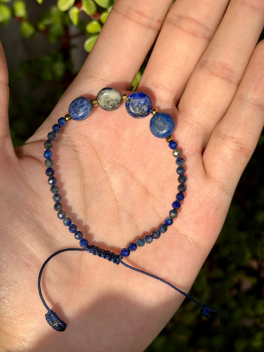 Pulsera Ajustable de Hematita y Lapislázuli facetado luneta