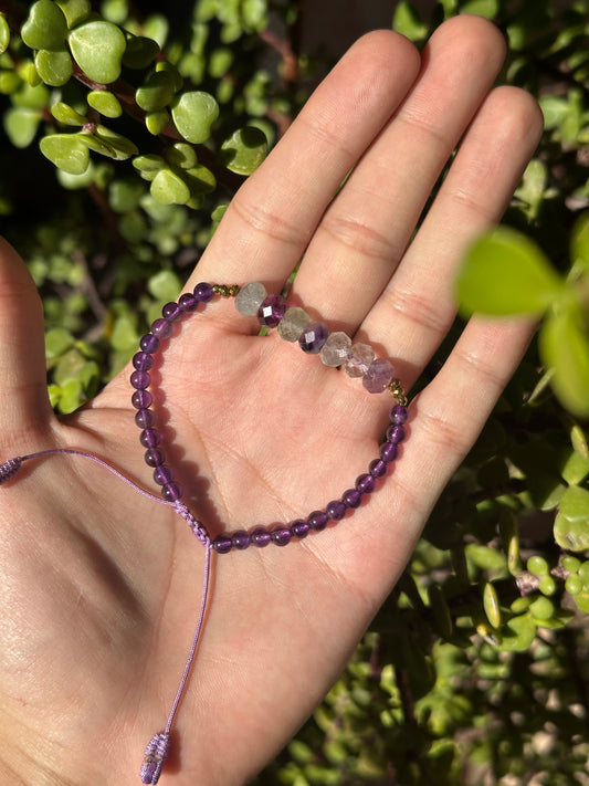 Pulsera Ajustable de Amatista A+ y Fluorita