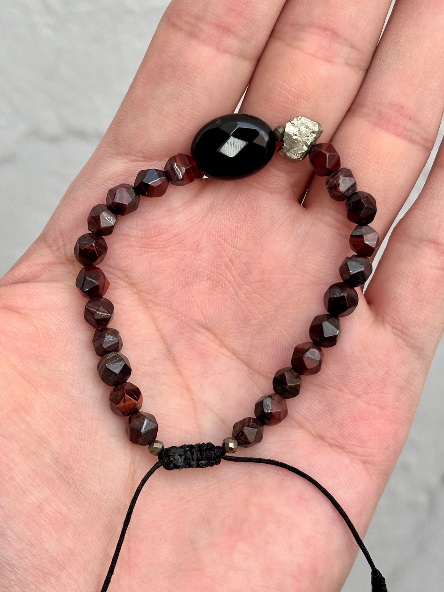 Pulsera Ajustable de Ojo de Buey, Pirita y Ágata Negra