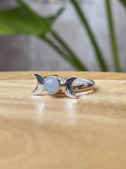 Anillo ajustable de piedra luna redondo mini