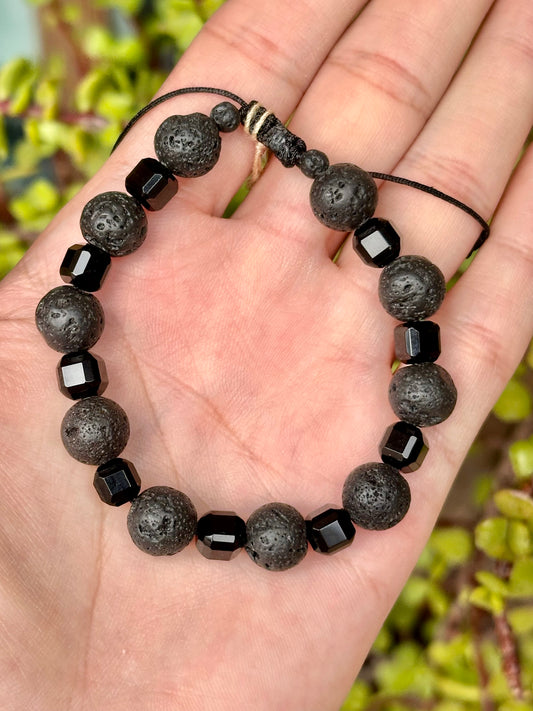Pulsera ajustable de Piedra Volcánica y ágata negra