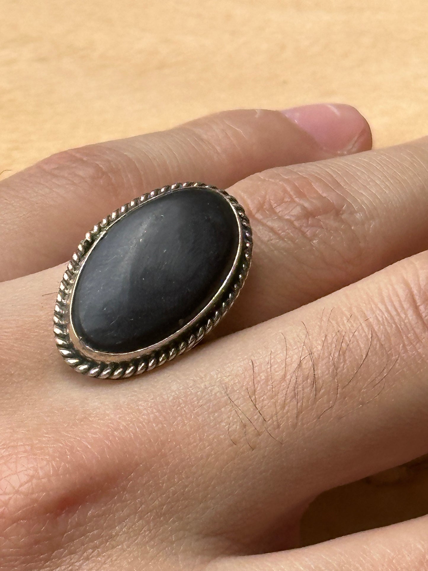 Anillo ajustable de shungita