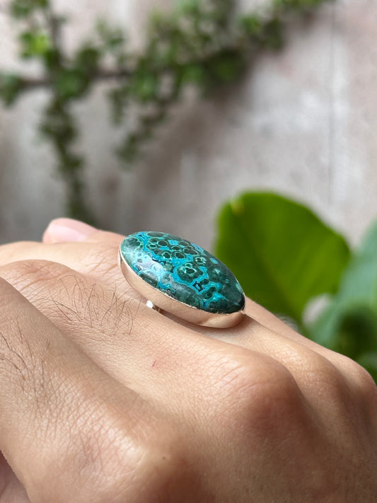 Anillo ajustable de malaquita con crisocola
