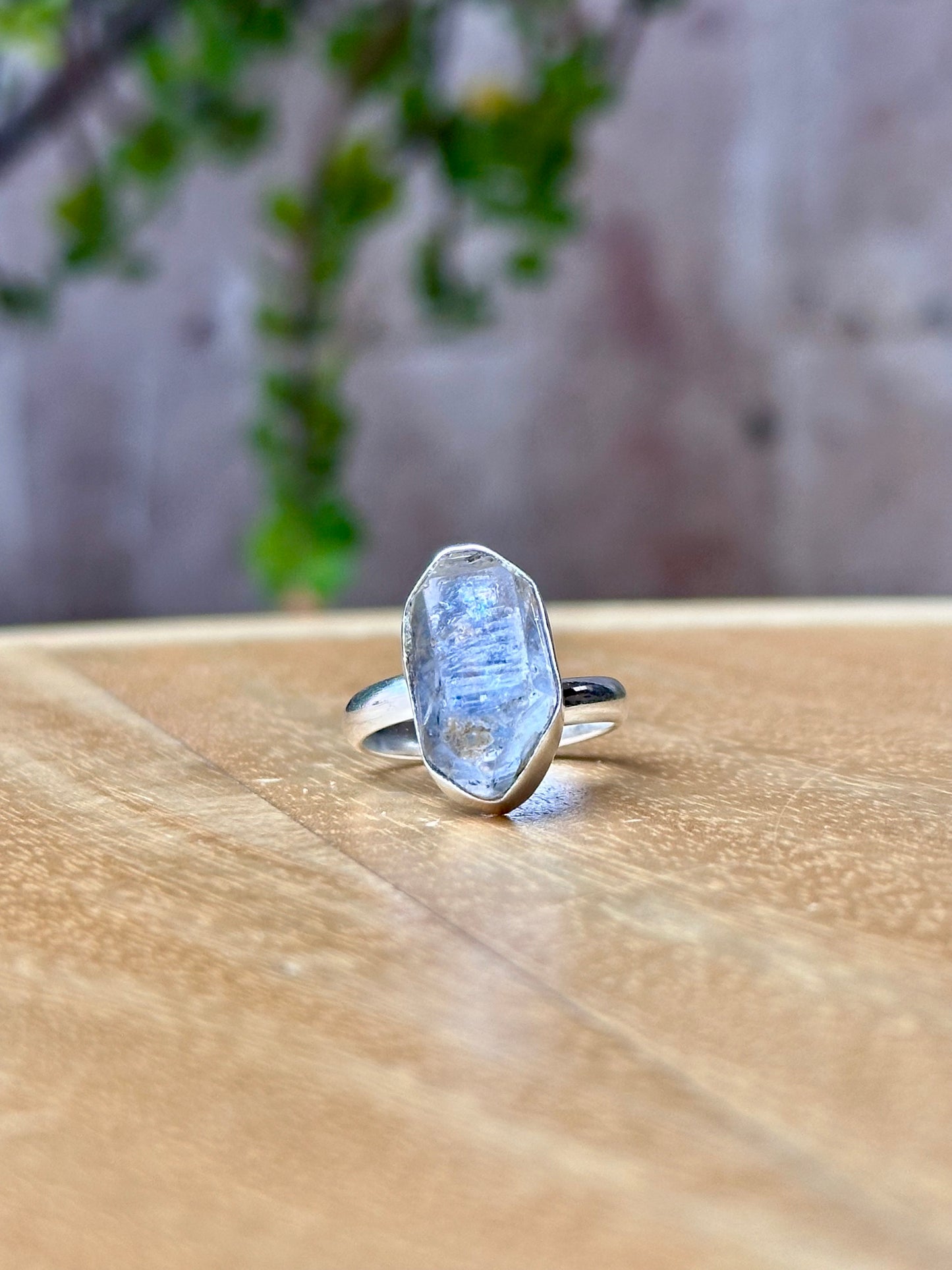 Anillo ajustable de Cuarzo Herkimer grande