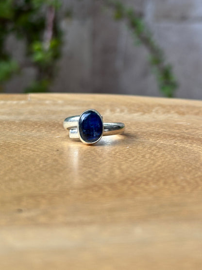 Anillo ajustable de Cianita Azul