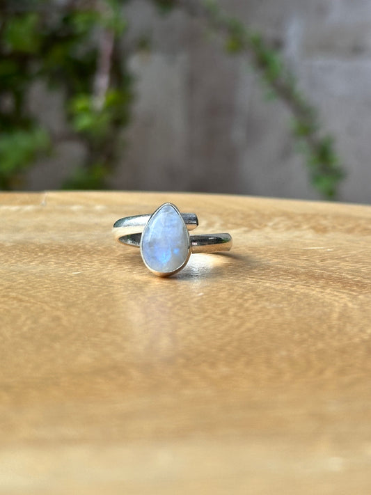Anillo ajustable de piedra luna gota mini