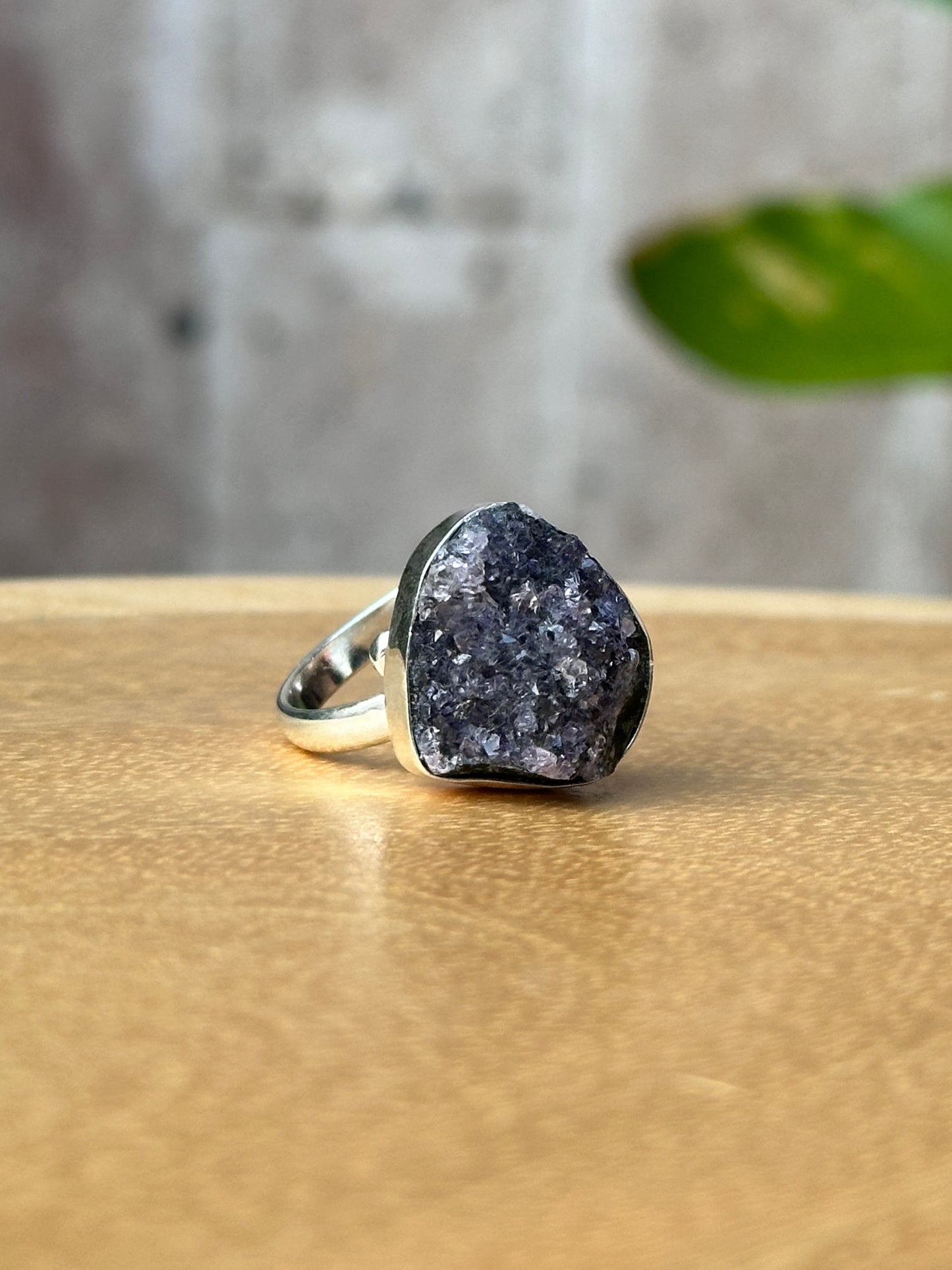 Anillo ajustable de Amatista drusa