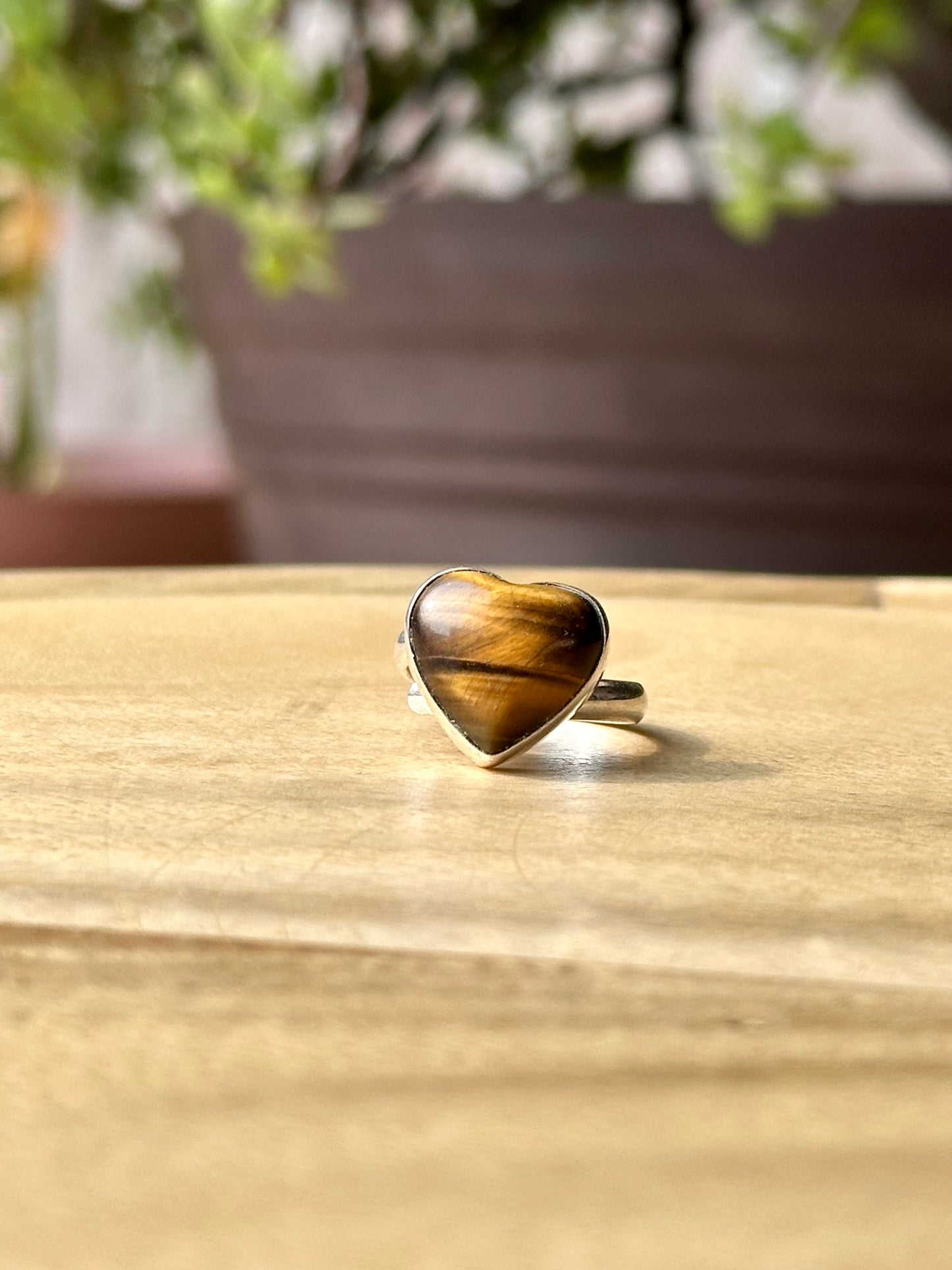 Anillo ajustable de Ojo de Tigre corazón