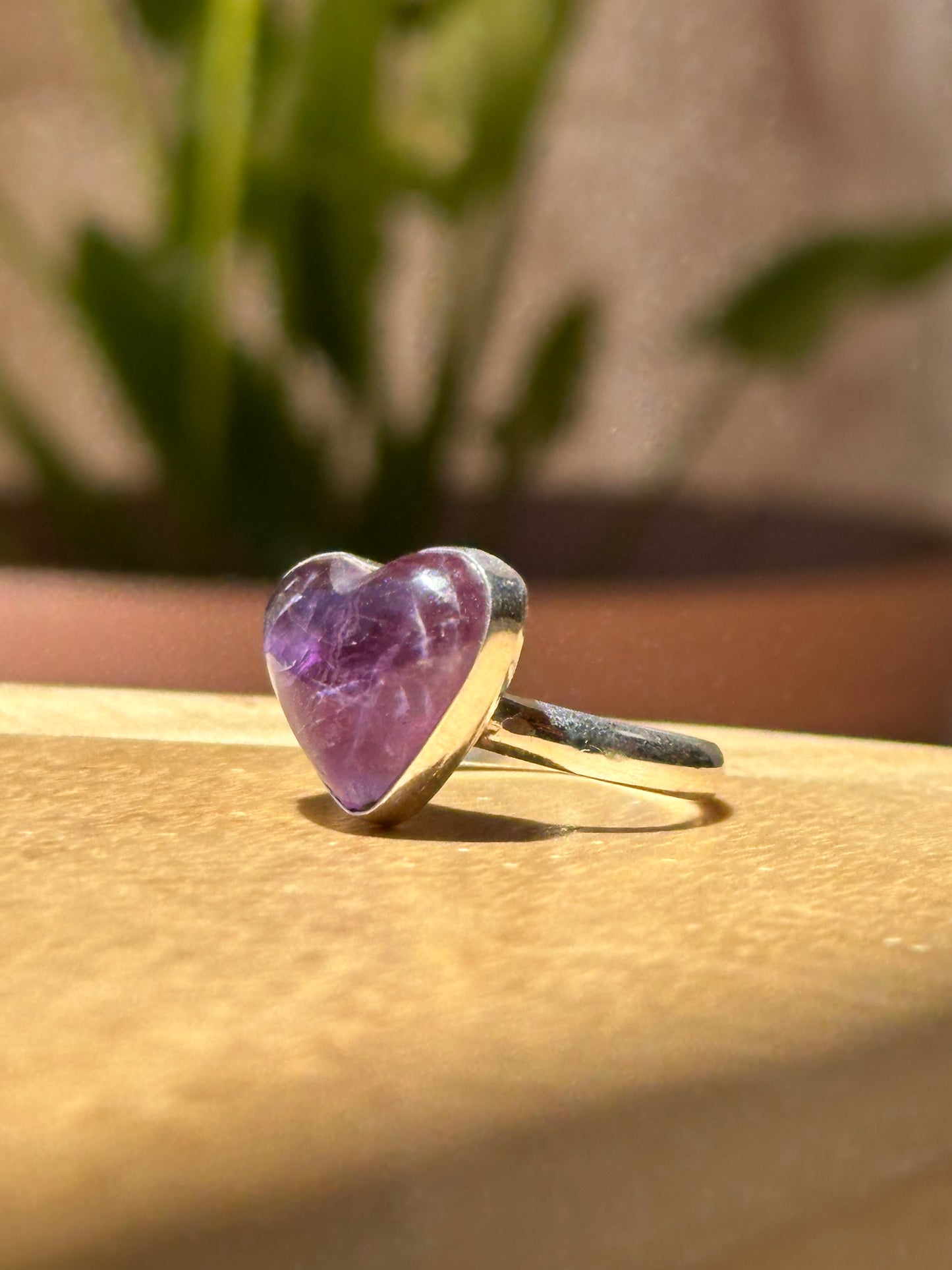 Anillo ajustable de Amatista corazón