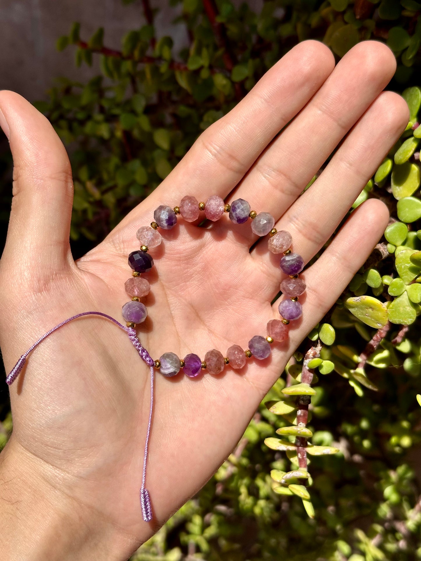 Pulsera Ajustable de Cuarzo Fresa y Amatista Facetados