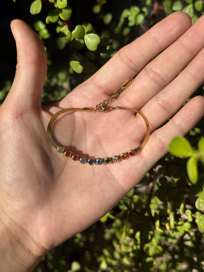 Pulsera de 7 Chakras con Zirconias | Broche Ajustable
