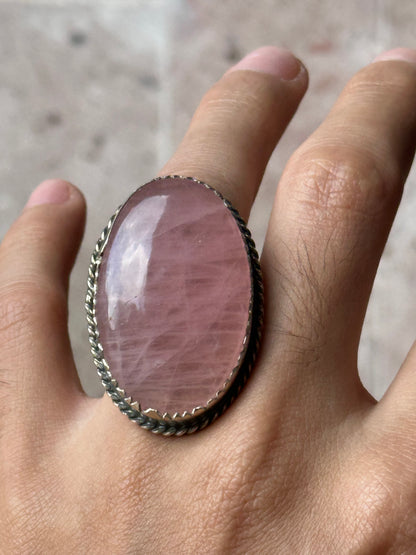 Anillo ajustable de Cuarzo rosa grande