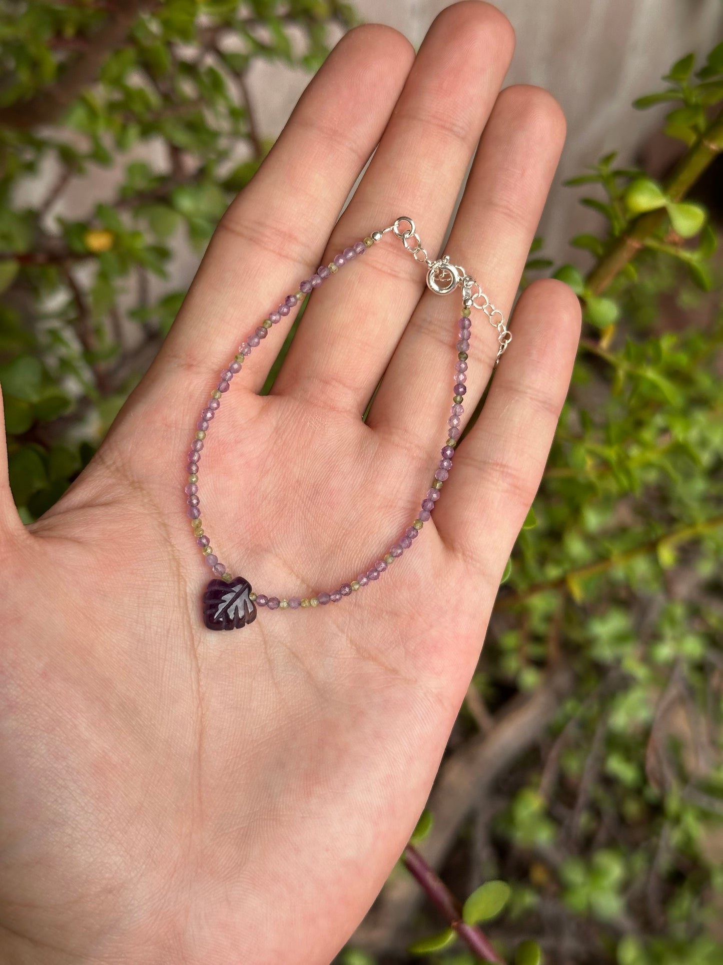 Pulsera Ajustable de Peridoto y Amatista