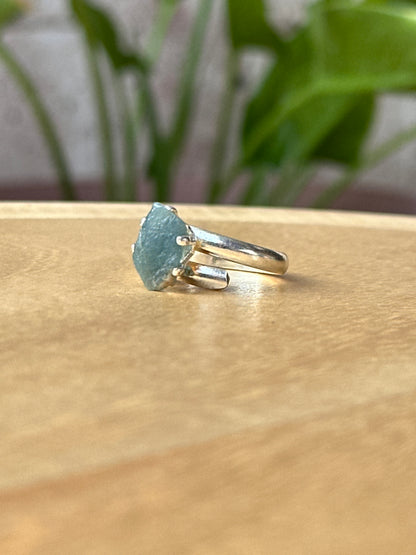Anillo ajustable de Aguamarina en bruto