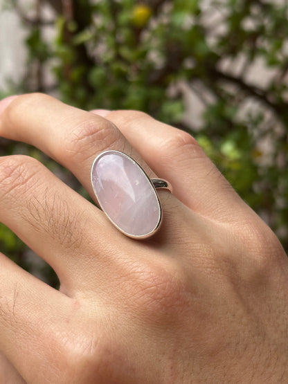 Anillo ajustable de Cuarzo rosa