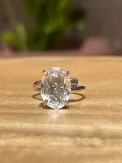 Anillo Ajustable de Cuarzo Blanco | Maestro Sanador