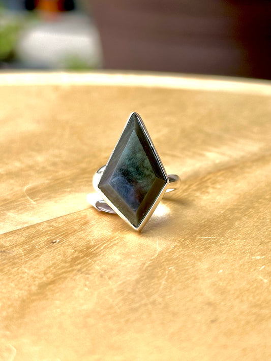 Anillo ajustable de obsidiana arcoíris rombo
