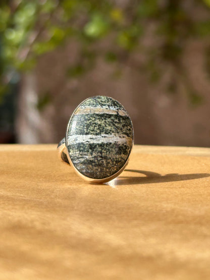 Anillo Ajustable de Ópalo Verde