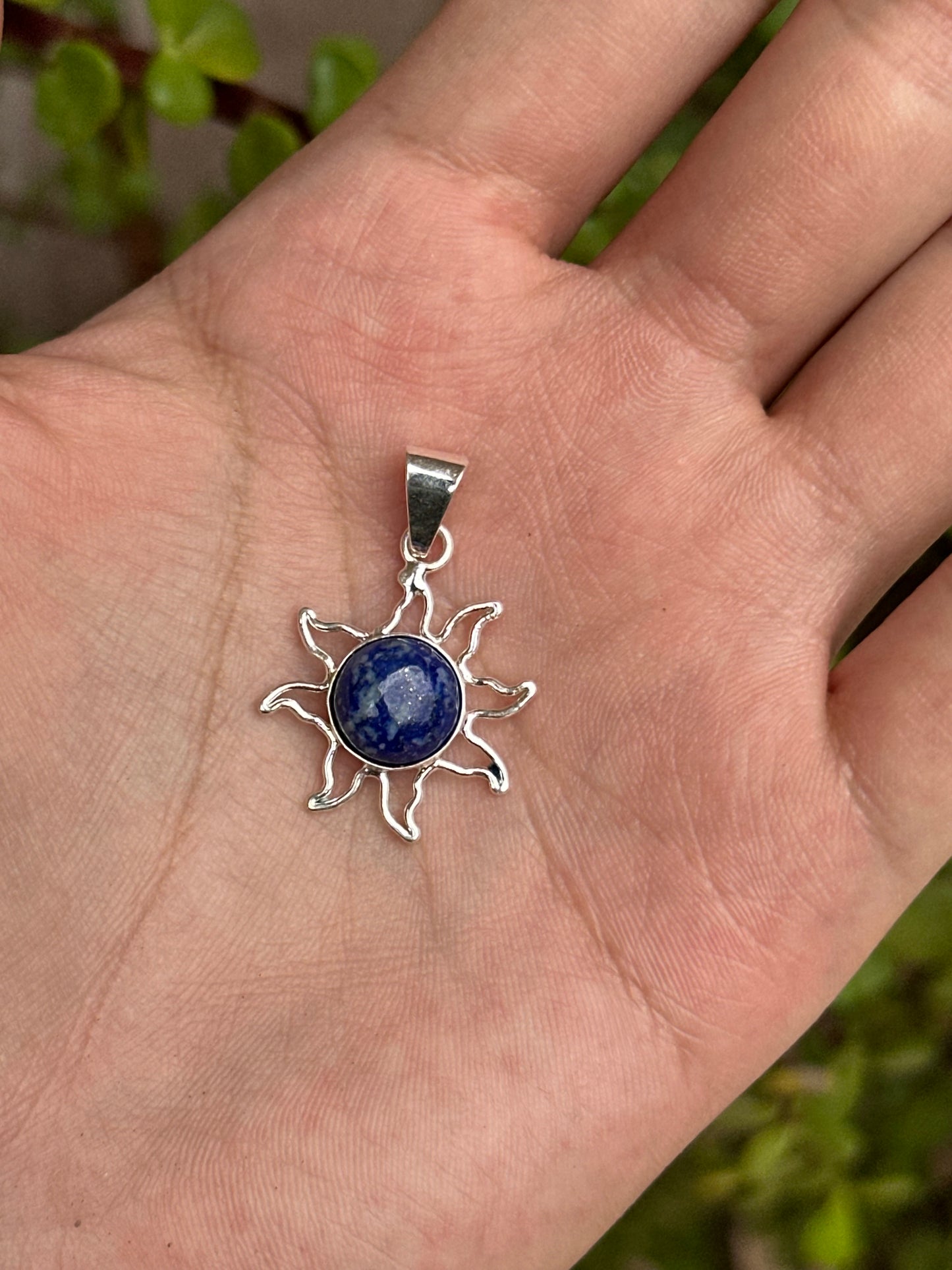 Cadena con Dije Sol de lapislázuli