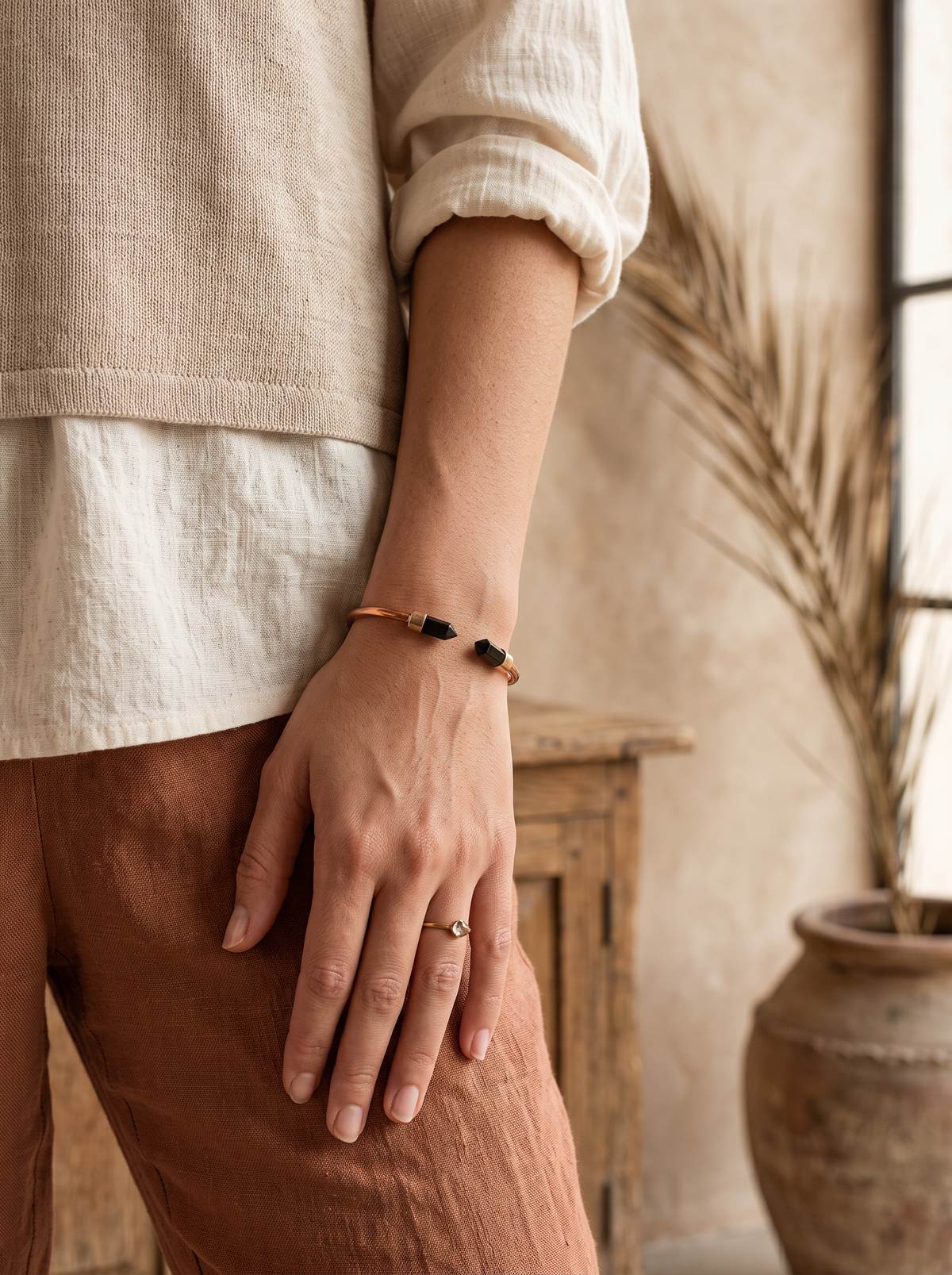 Brazalete de Cobre · Puntas de Obsidiana