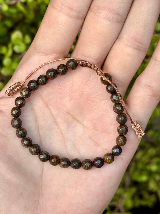 Pulsera Ajustable de Bronzita 6mm facetada