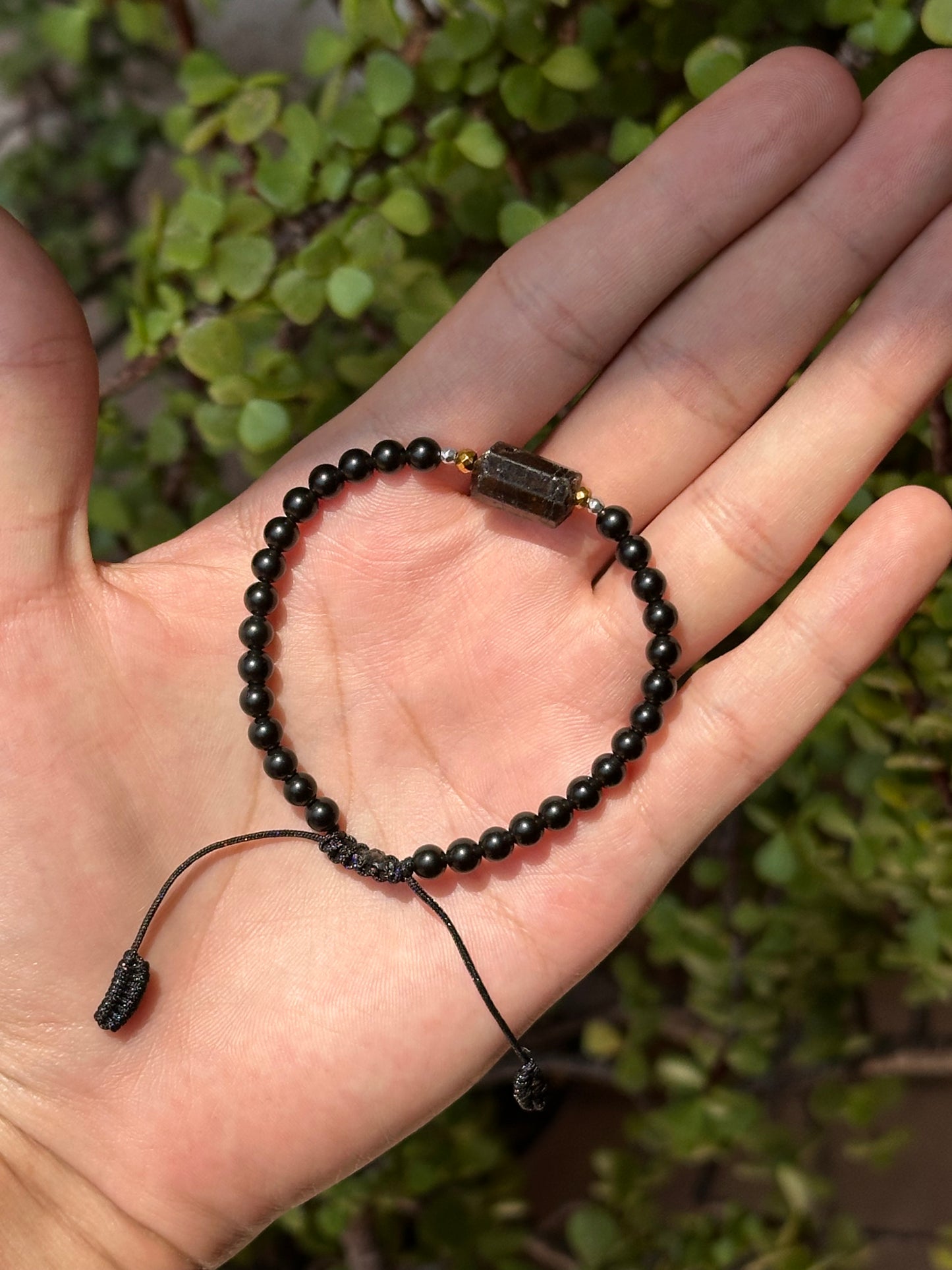 Pulsera Ajustable de Obsidiana Negra, Turmalina y Hematita