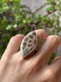 Anillo Ajustable de Fósil en Forma de Rombo
