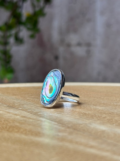Anillo ajustable con concha de abulón