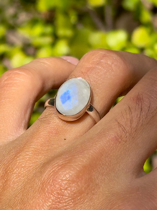 Anillo ajustable de piedra luna