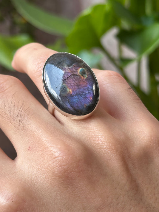 Anillo Ajustable de Labradorita Morada