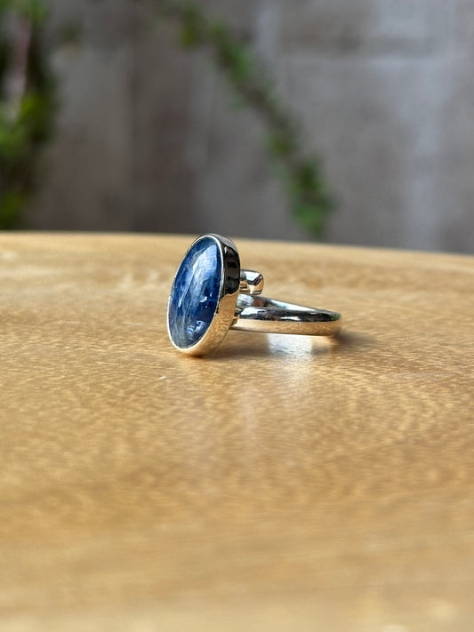 Anillo ajustable de Cianita Azul