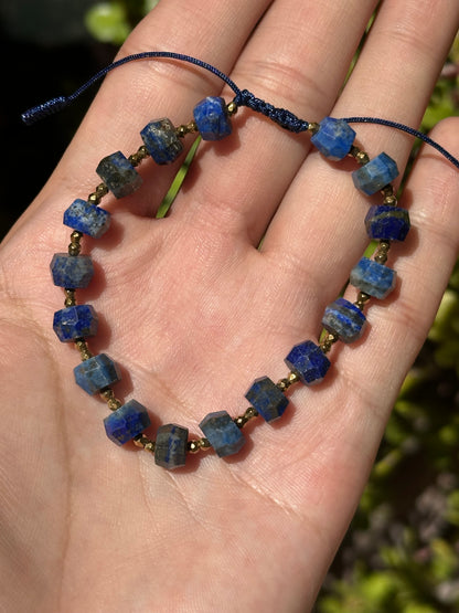 Pulsera Ajustable de Lapislázuli con Hematita Dorada | Sabiduría y Claridad Mental
