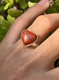Anillo ajustable de jaspe rojo corazón