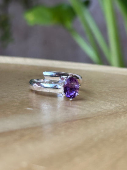 Anillo Ajustable de Amatista Facetada