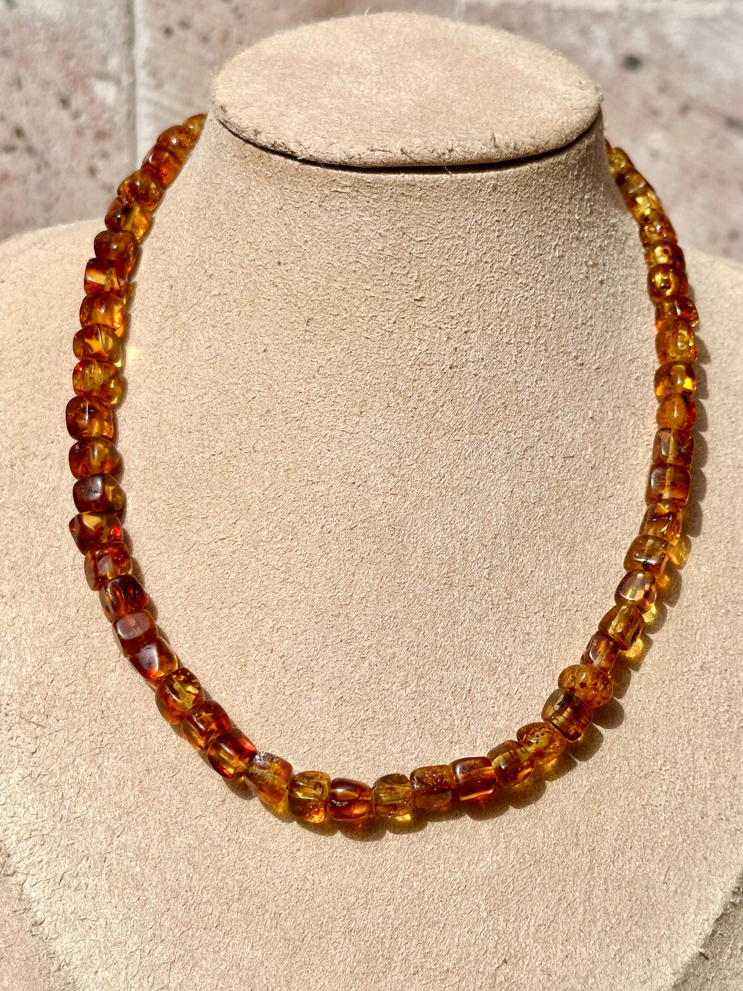 Collar Ajustable de Ámbar Báltico | Piedra de Luz Solar