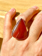 Anillo ajustable de cornalina roja