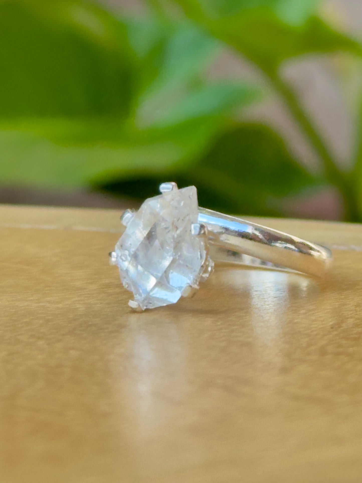 Anillo ajustable de Cuarzo Herkimer