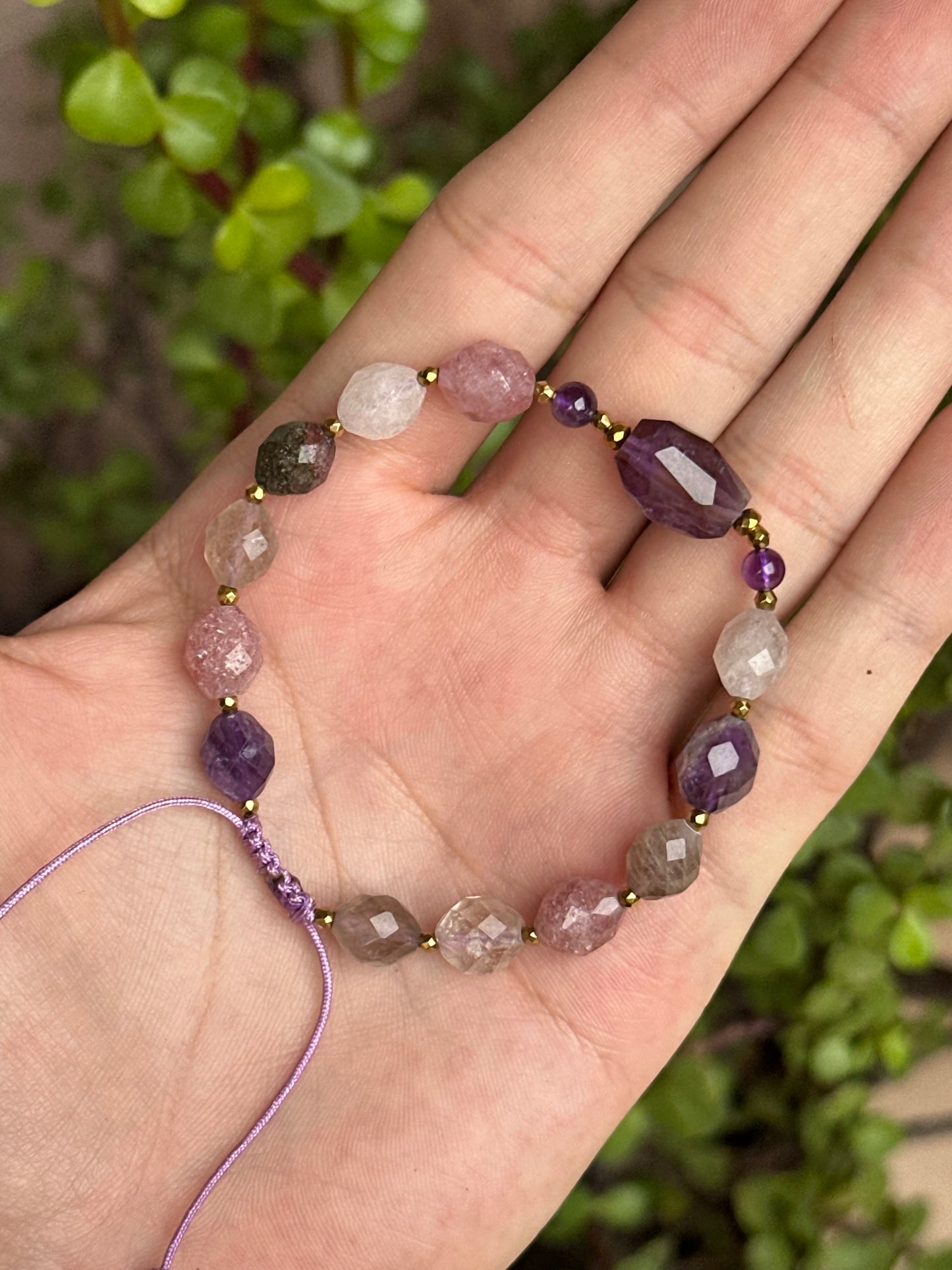 Pulsera Ajustable de Amatista, Cuarzo Rutilado y Cuarzo Fresa grande