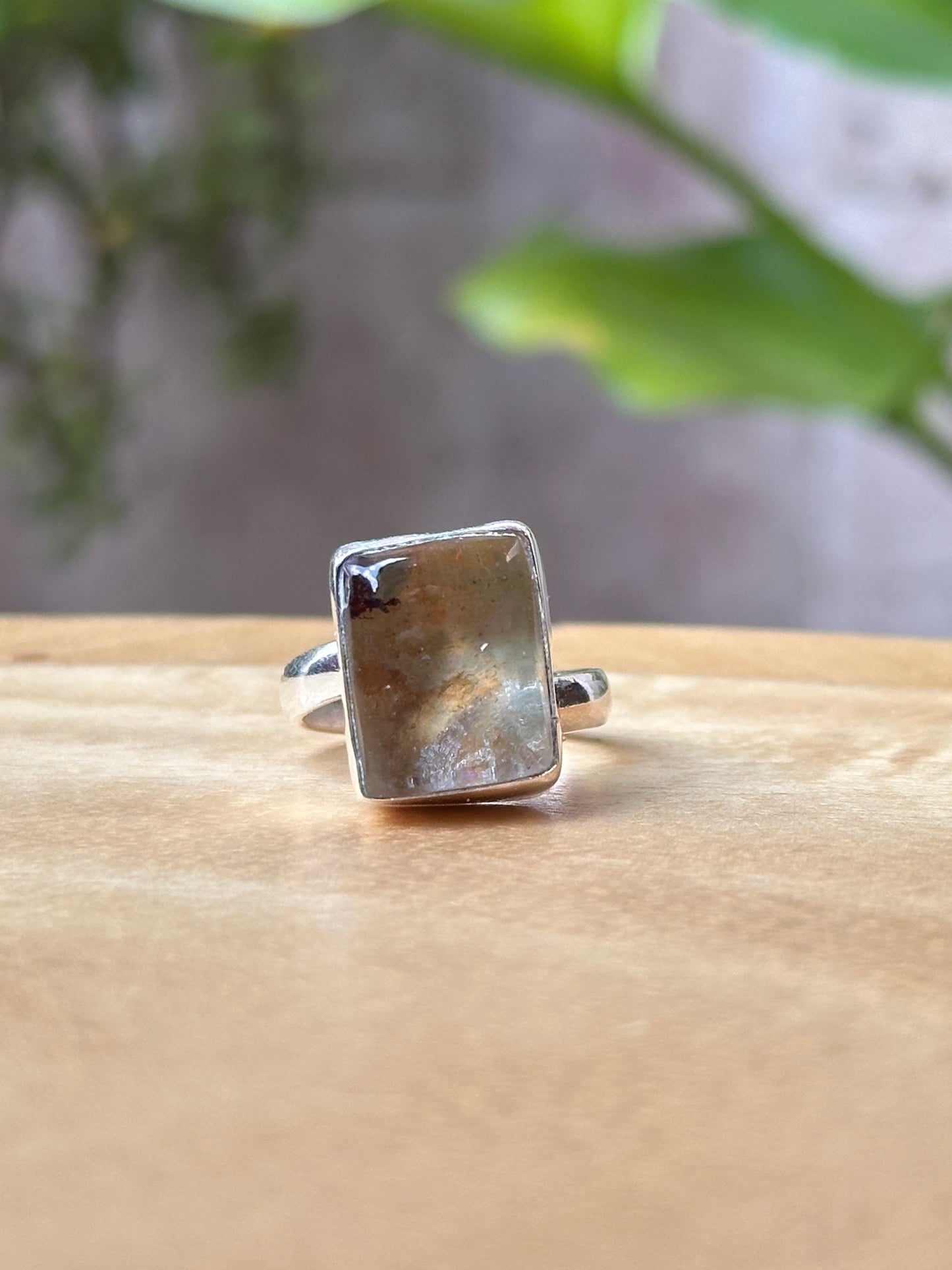 Anillo Ajustable de Cuarzo Jardín