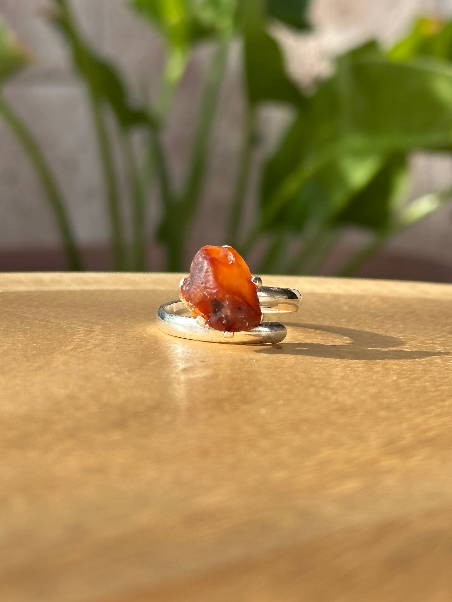 Anillo ajustable de ámbar