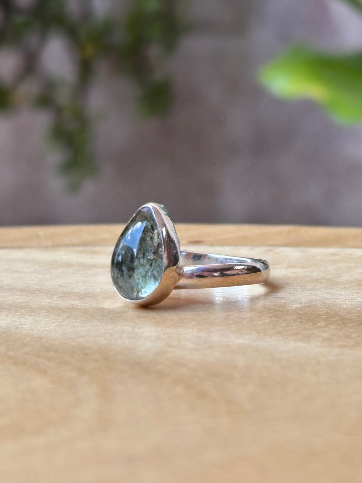 Anillo ajustable de Rutilo verde gota