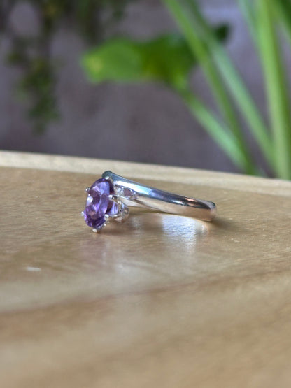 Anillo Ajustable de Amatista Facetada