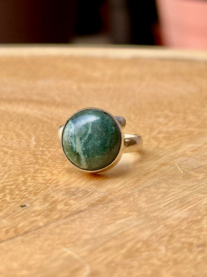 Anillo ajustable de Jade Guatemala