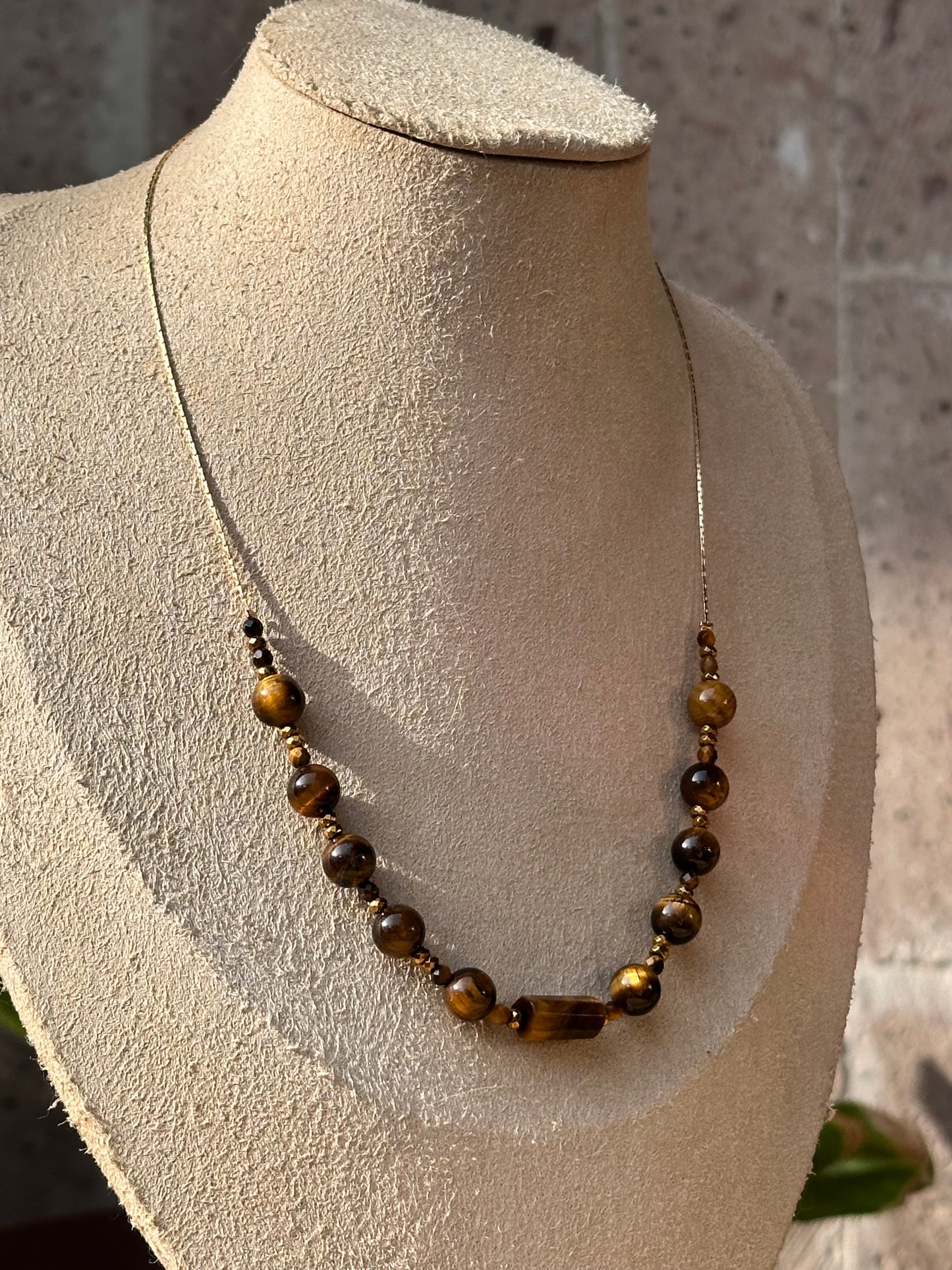 Collar de Ojo de Tigre