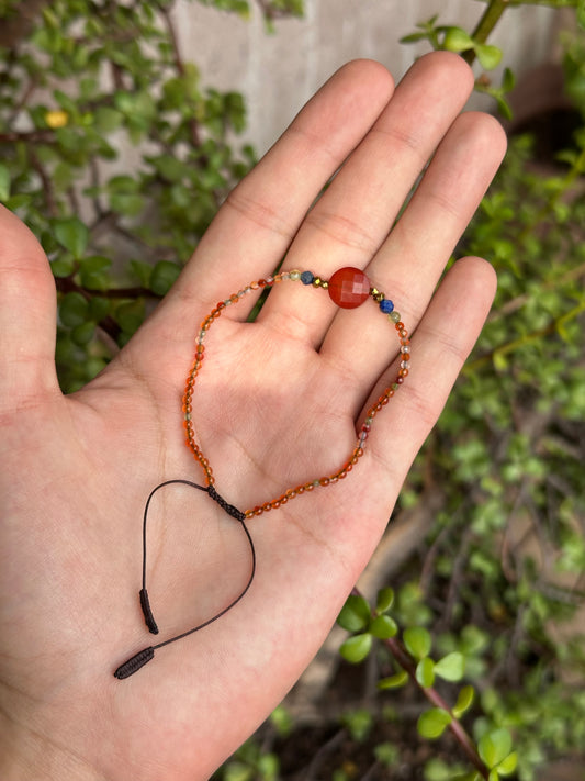 Pulsera Ajustable de Cornalina, Peridoto, Pirita y Lapislázuli