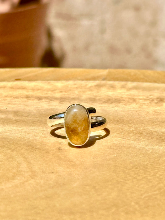Anillo ajustable de Citrino