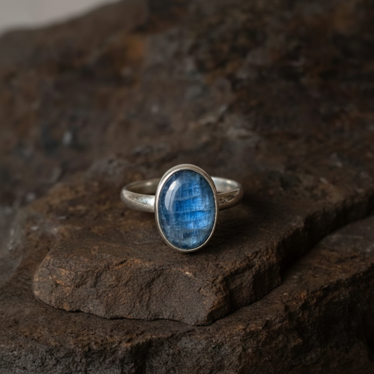 Anillo ajustable de Cianita Azul